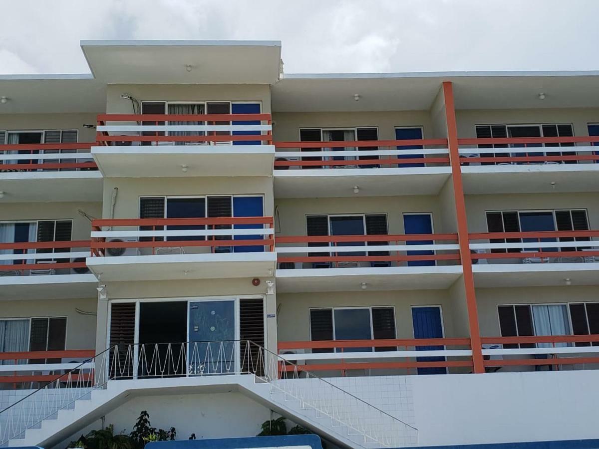 Montego Hotel Montego Bay Exterior photo